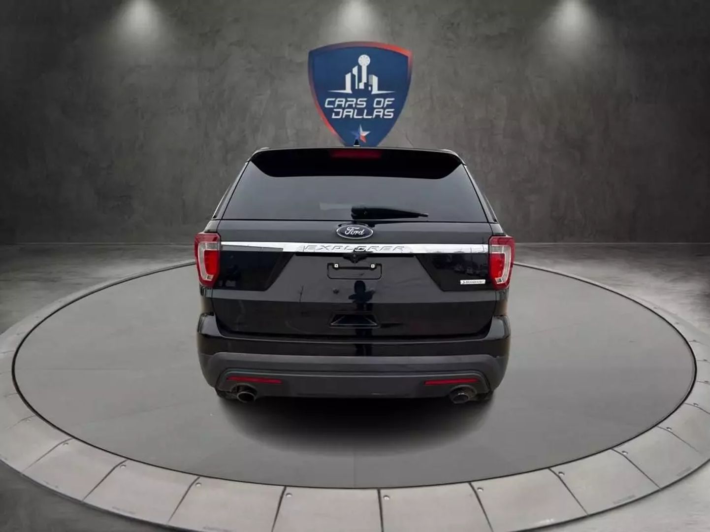 2017 Ford Explorer - Image 4