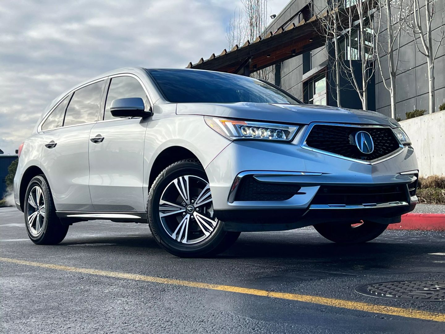 2018 Acura MDX Base's photo