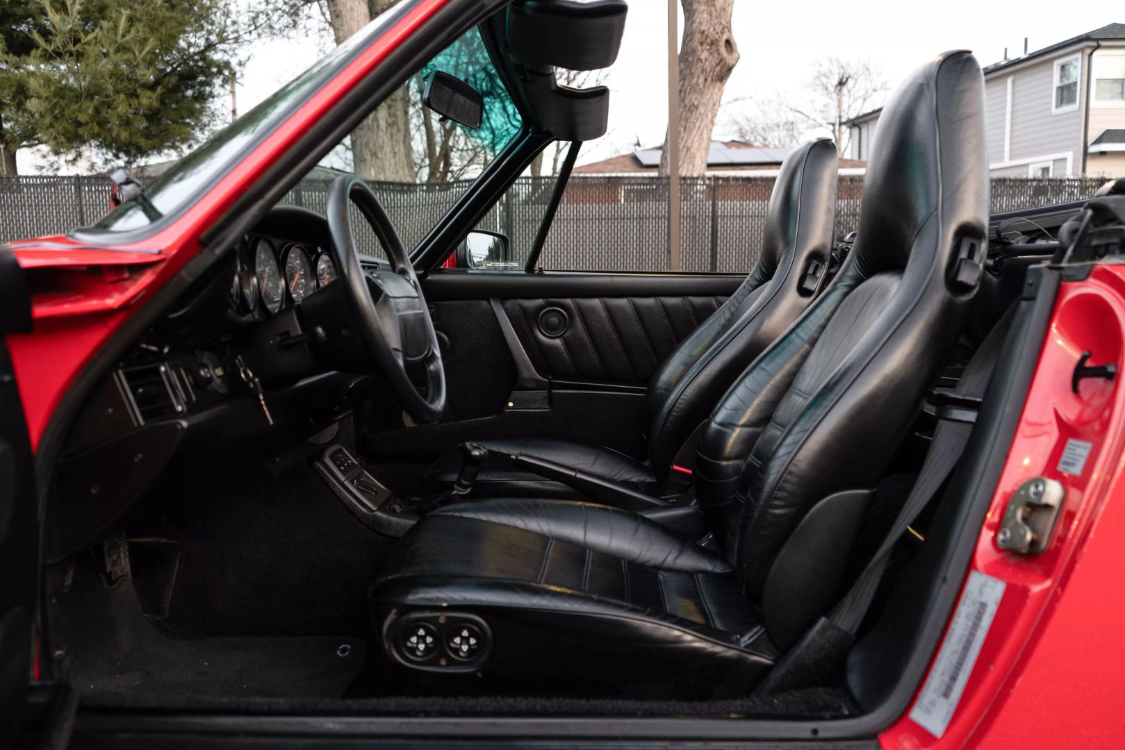 1990 Porsche 911 Carrera 2 - Image 60