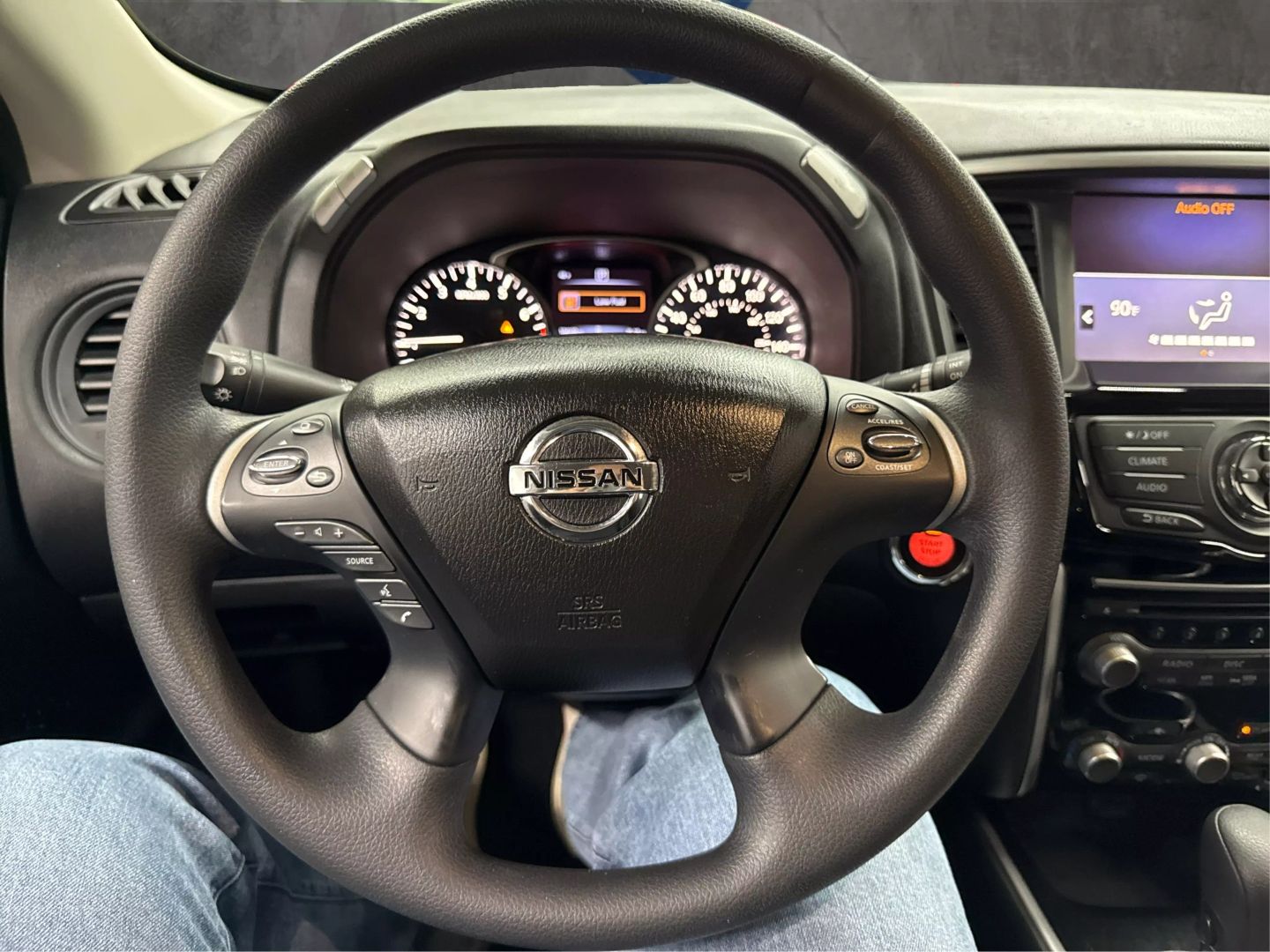 2019 Nissan Pathfinder - Image 31