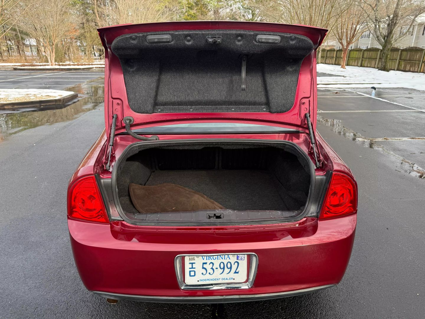 2009 Chevrolet Malibu - Image 18