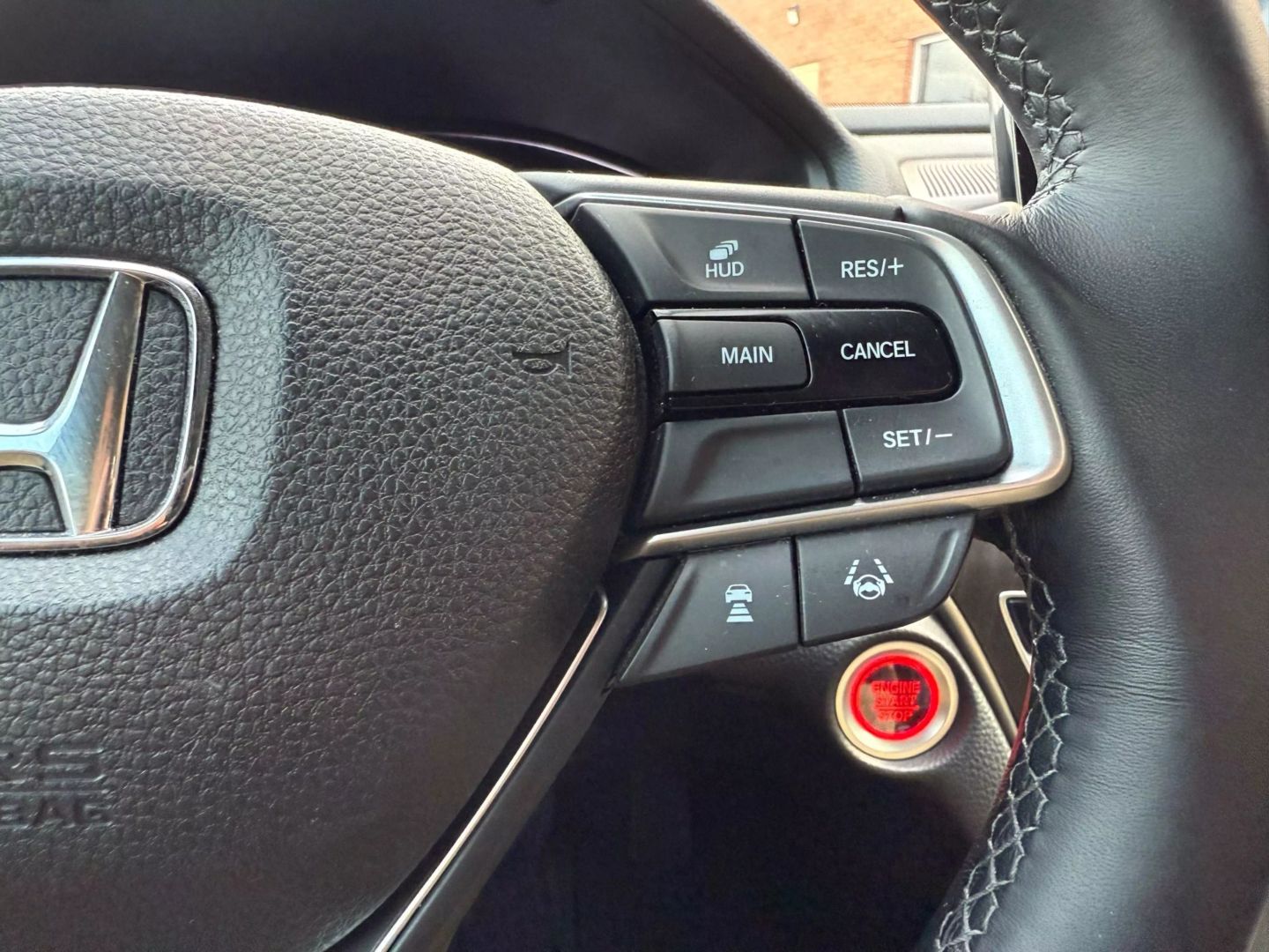 2018 Honda Accord - Image 26