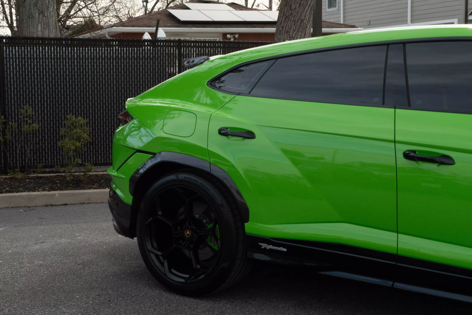 2023 Lamborghini Urus - Image 31