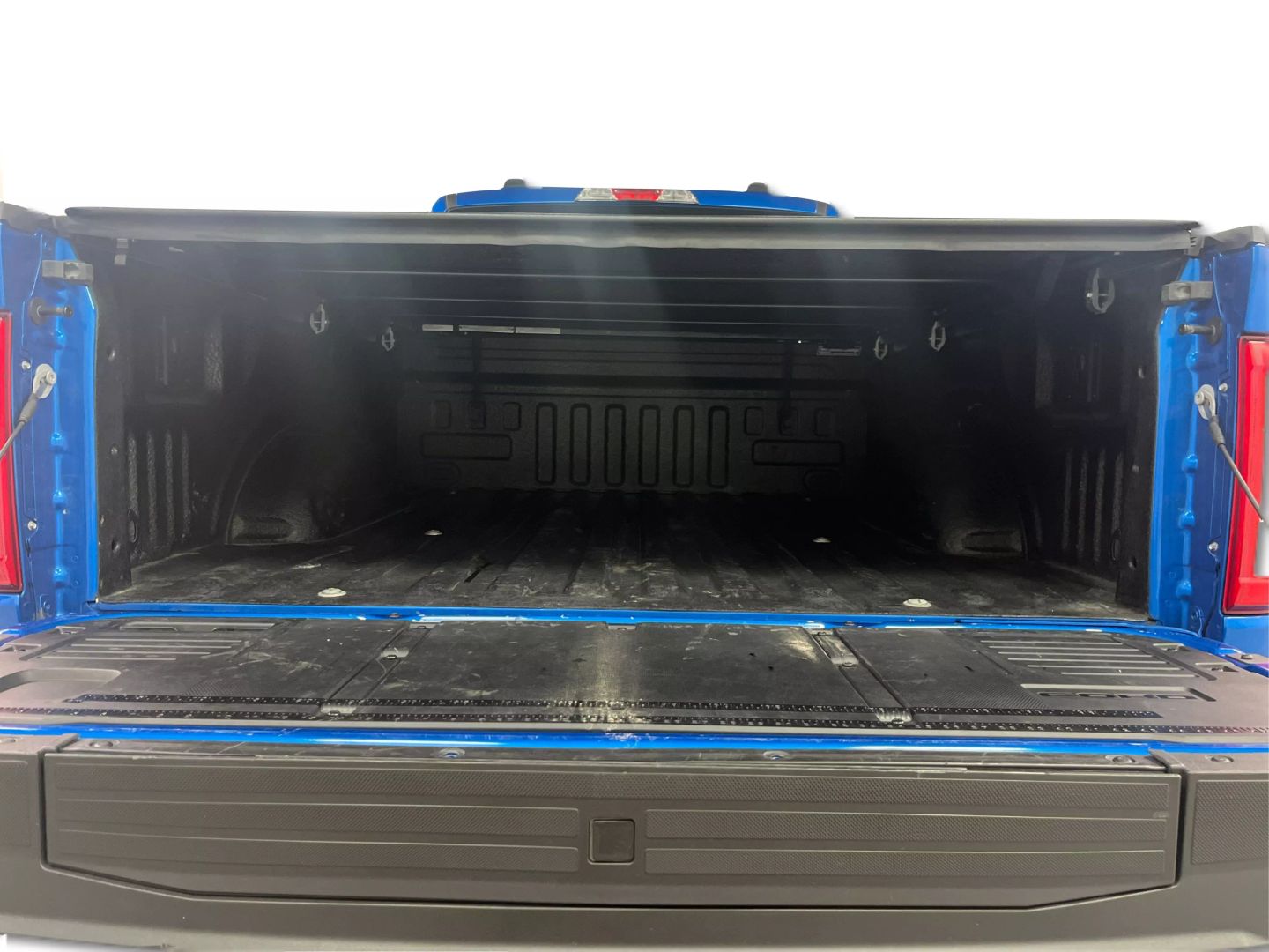 2021 Ford F150 Regular Cab - Image 11