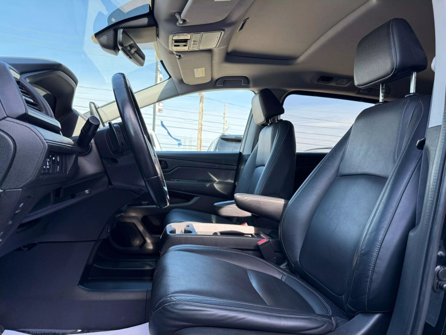 2022 Honda Odyssey - Image 20
