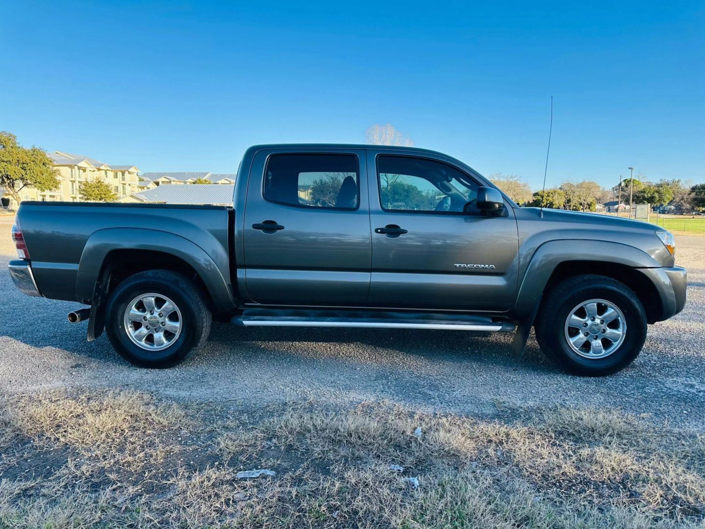 2009 Toyota Tacoma Double Cab - Image 5