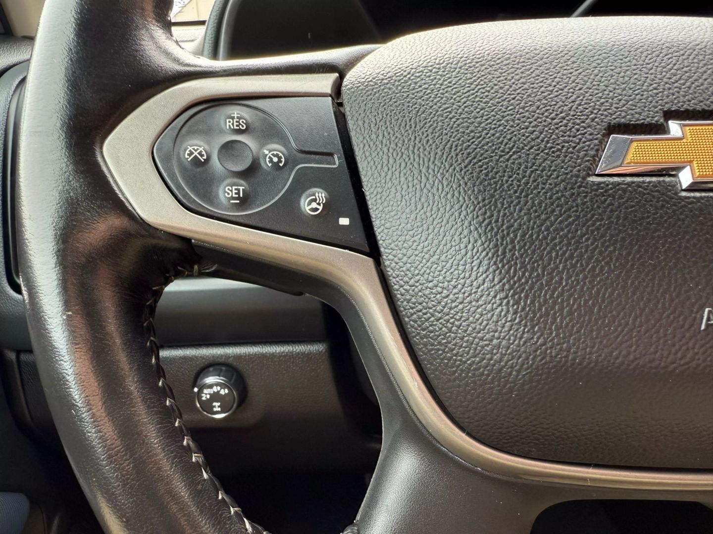 2020 Chevrolet Colorado Crew Cab - Image 24