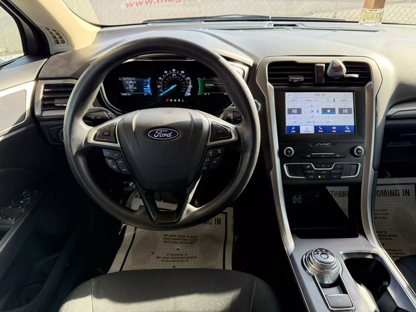 2020 Ford Fusion - Image 32