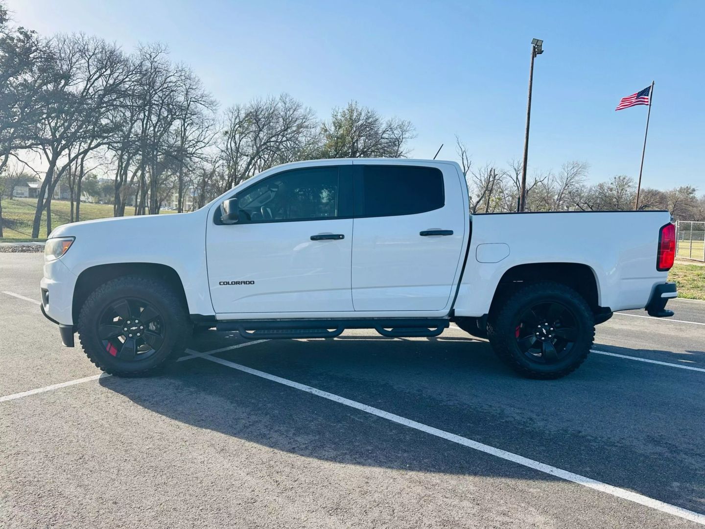 2020 Chevrolet Colorado Crew Cab - Image 2