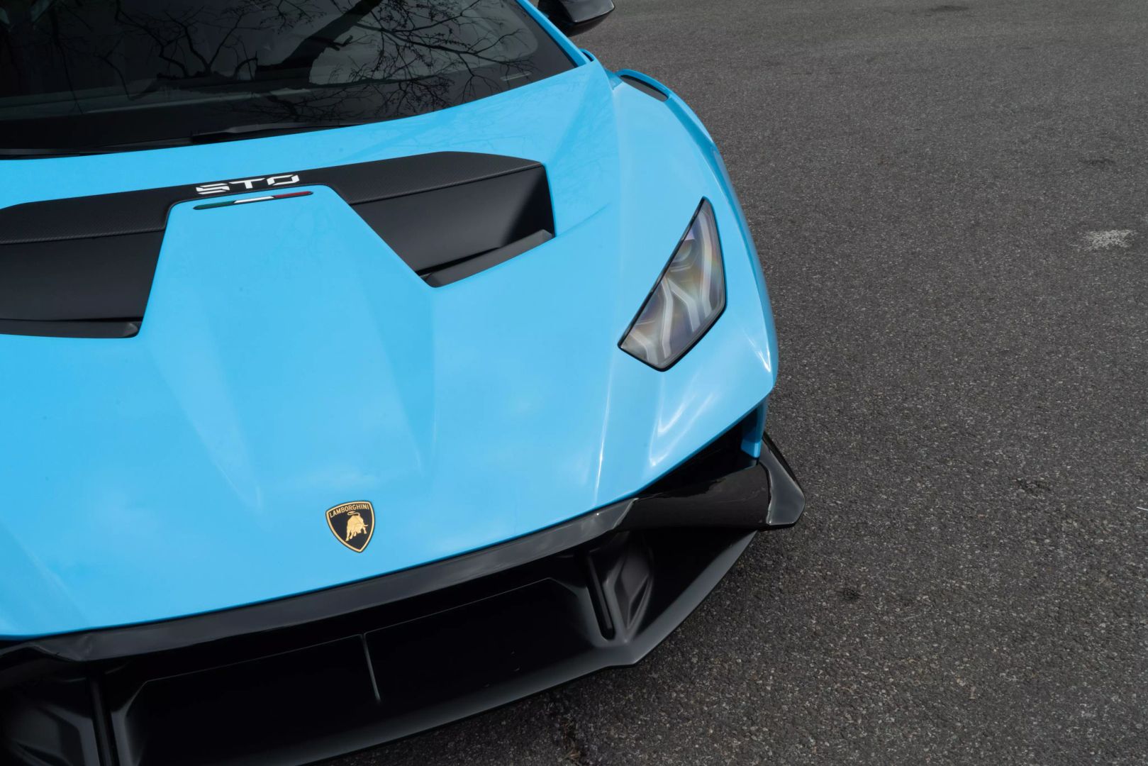 2024 Lamborghini Huracan - Image 6