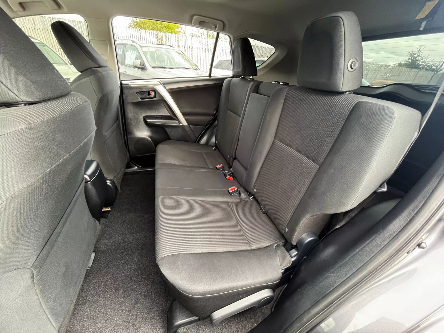 2017 Toyota Rav4  Vin: Jtmzfrev6hj716485 Stock Id: 716485 - Image 15