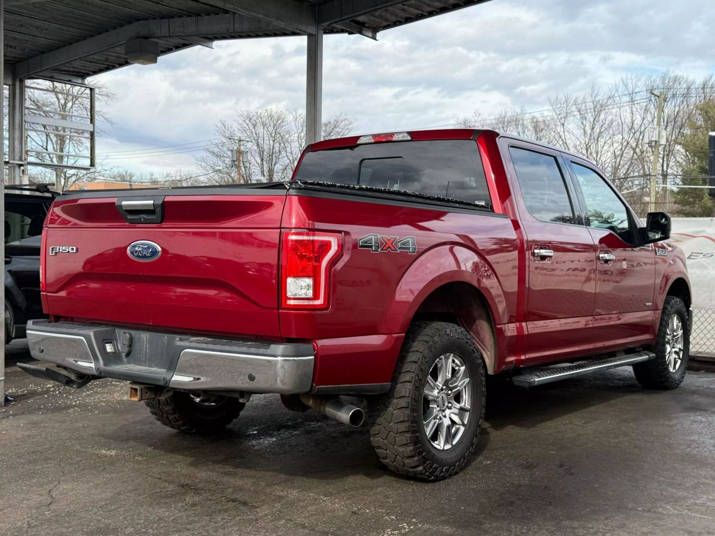 2017 Ford F150 Supercrew Cab - Image 11