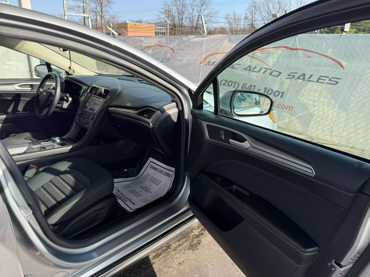 2020 Ford Fusion - Image 24
