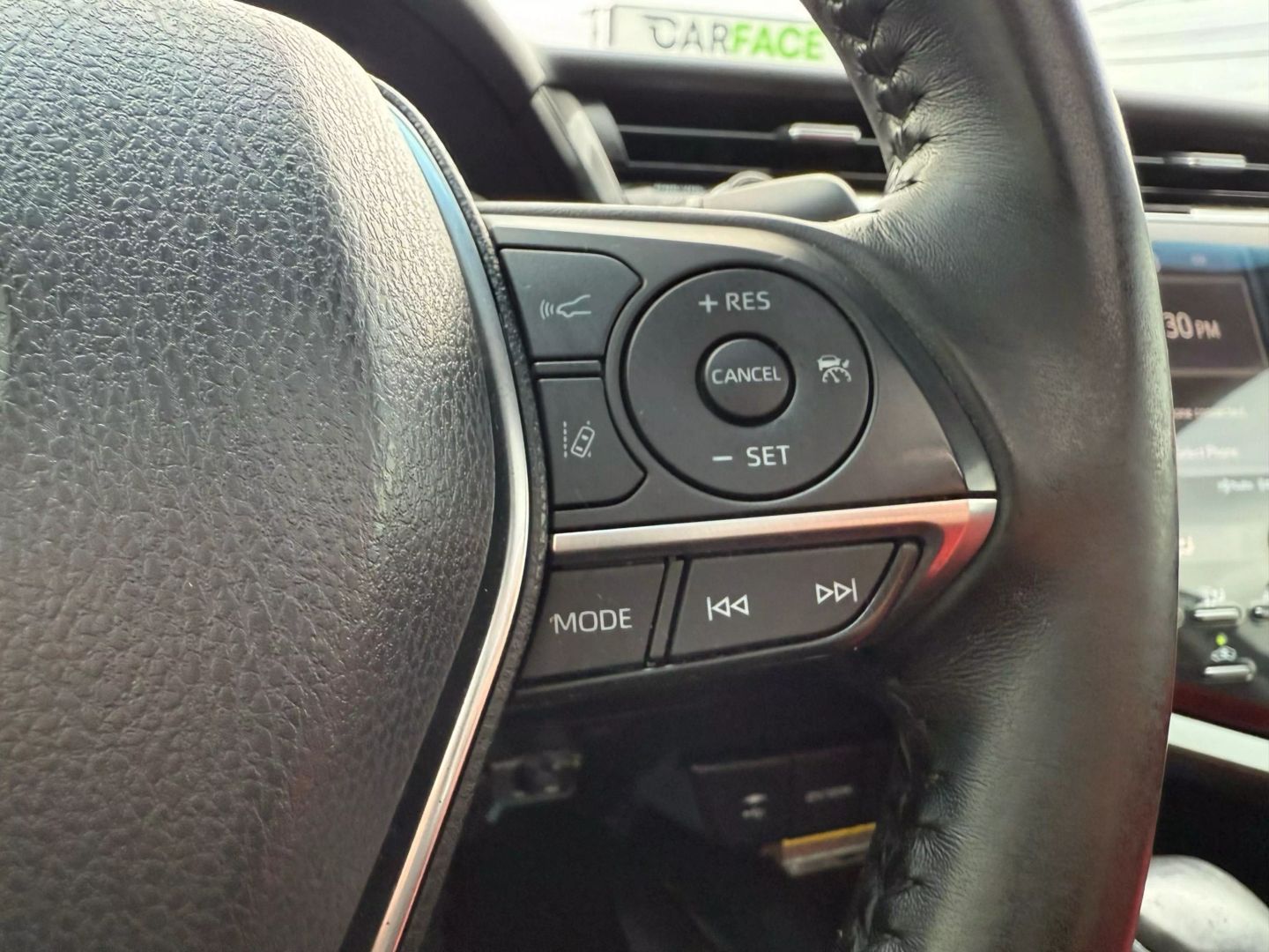 2019 Toyota Camry - Image 31