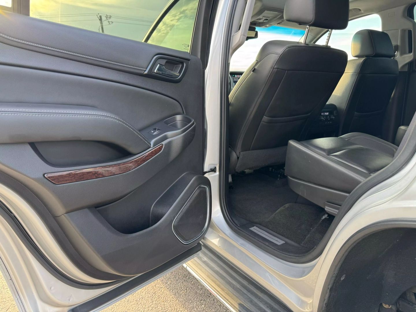 Image 9 of 2017 GMC YUKON
