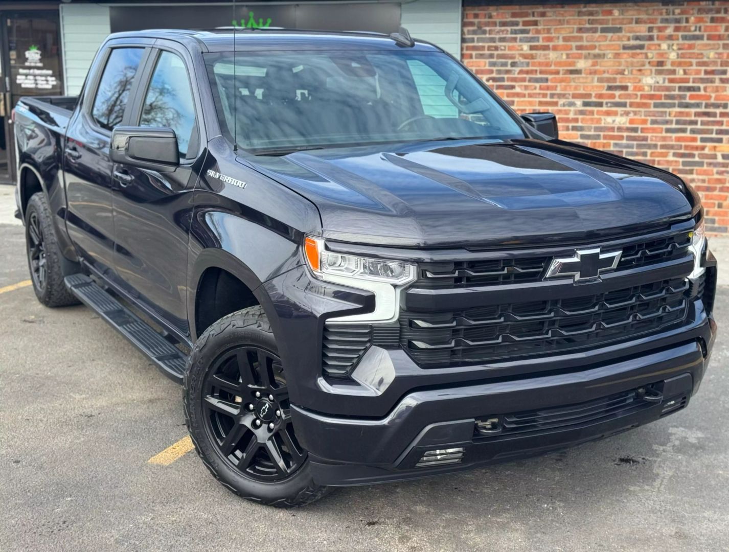 2022 Chevrolet Silverado 1500 Crew Cab - Image 2