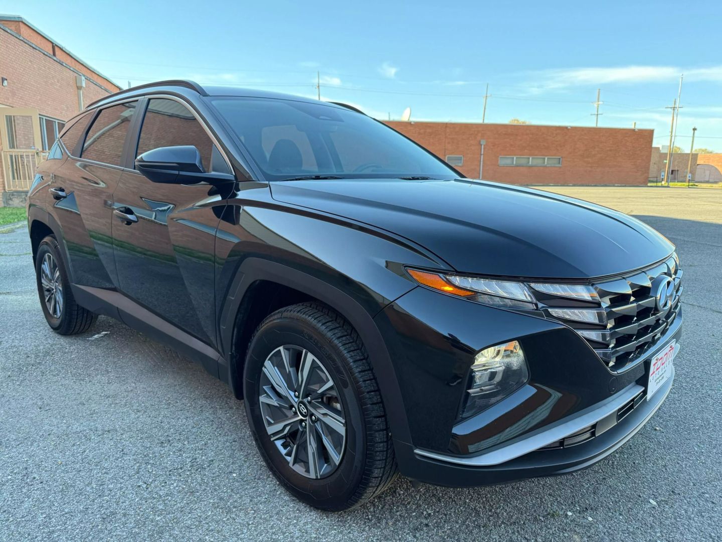 2023 Hyundai Tucson Hybrid - Image 9