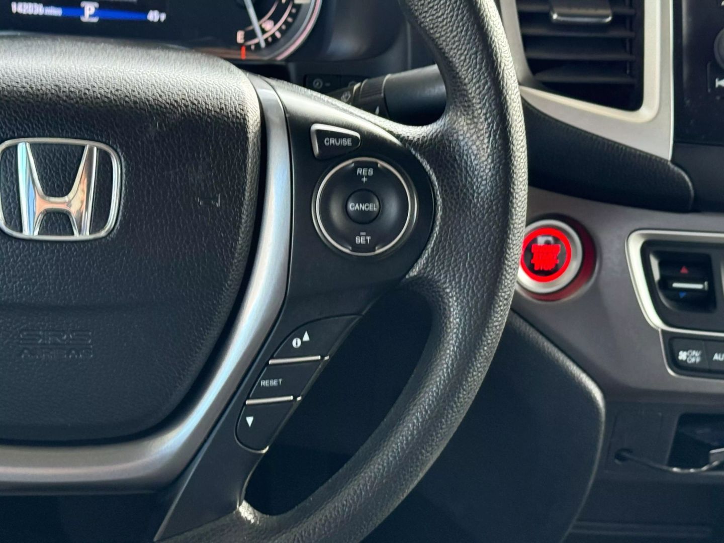 2019 Honda Ridgeline - Image 33
