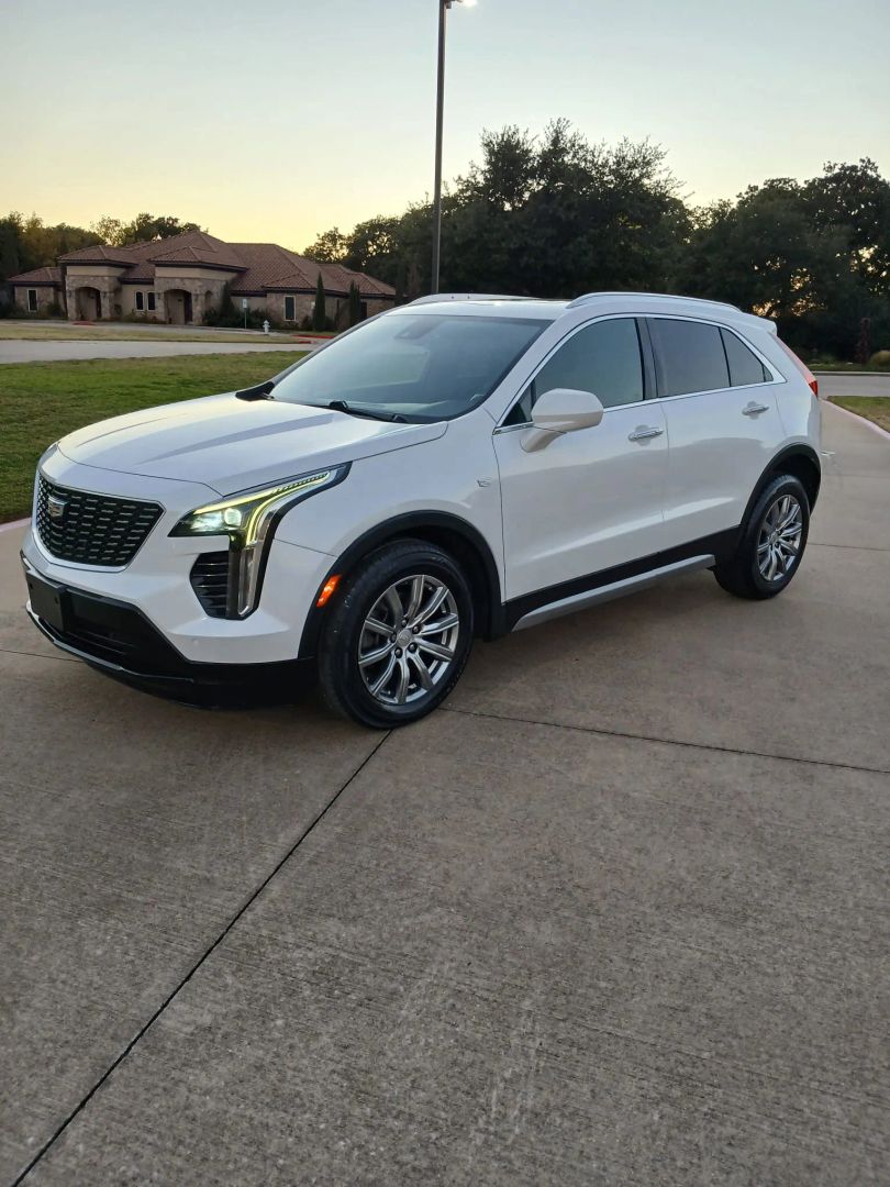 2020 Cadillac Xt4 - Image 4
