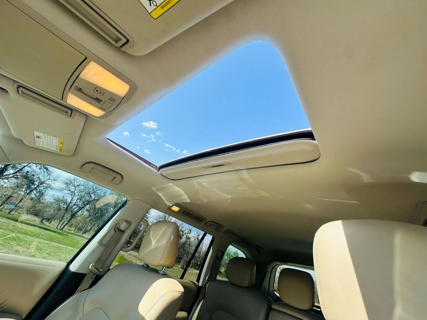 2018 Nissan Armada - Image 20