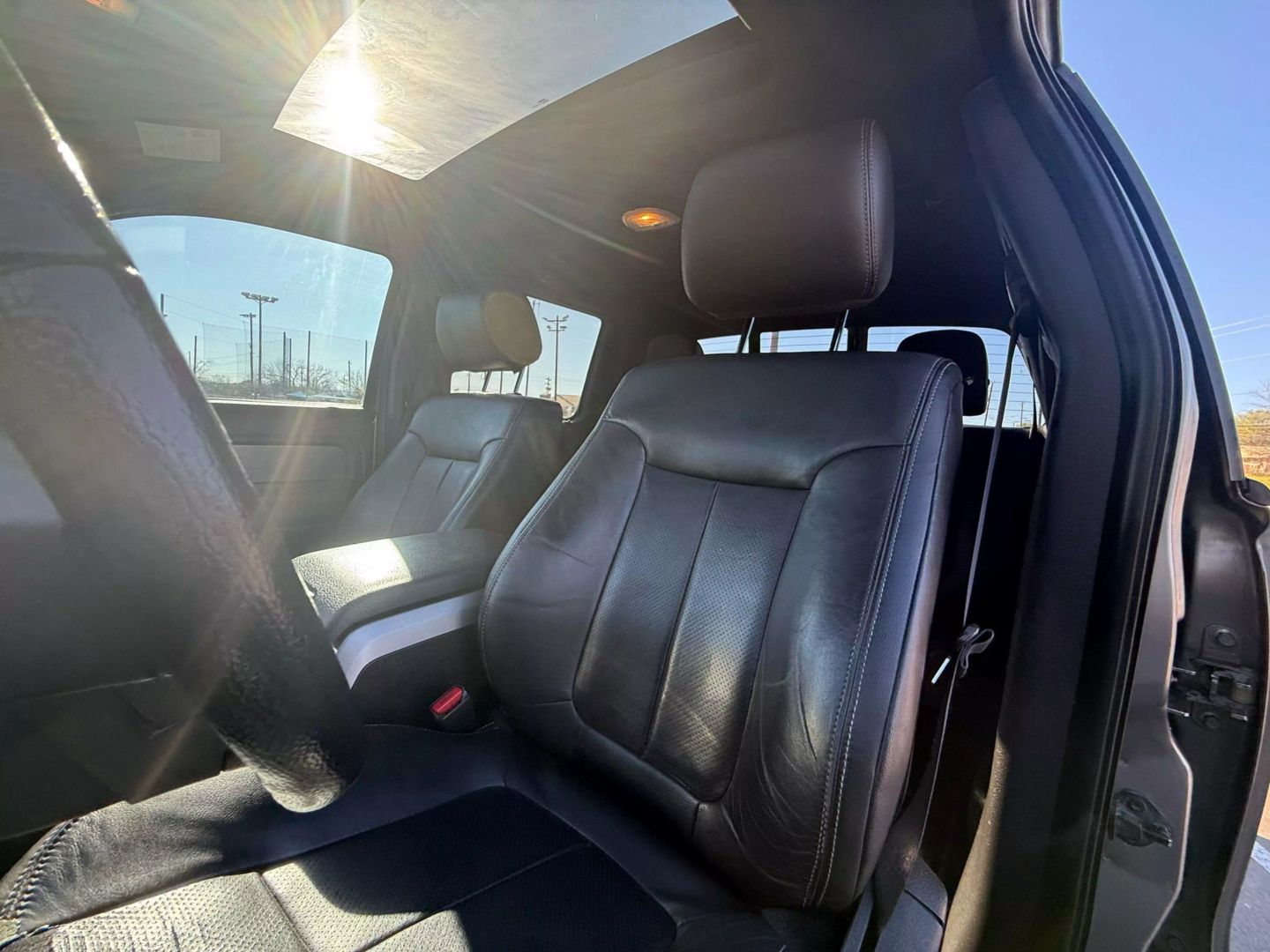 2014 Ford F150 Supercrew Cab - Image 23