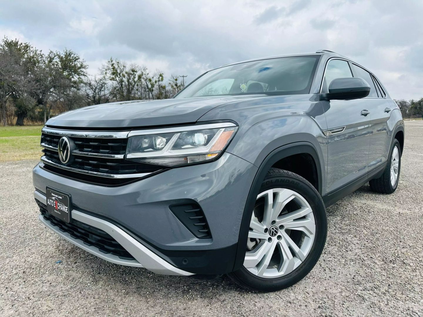 2021 Volkswagen Atlas Cross Sport - Image 1
