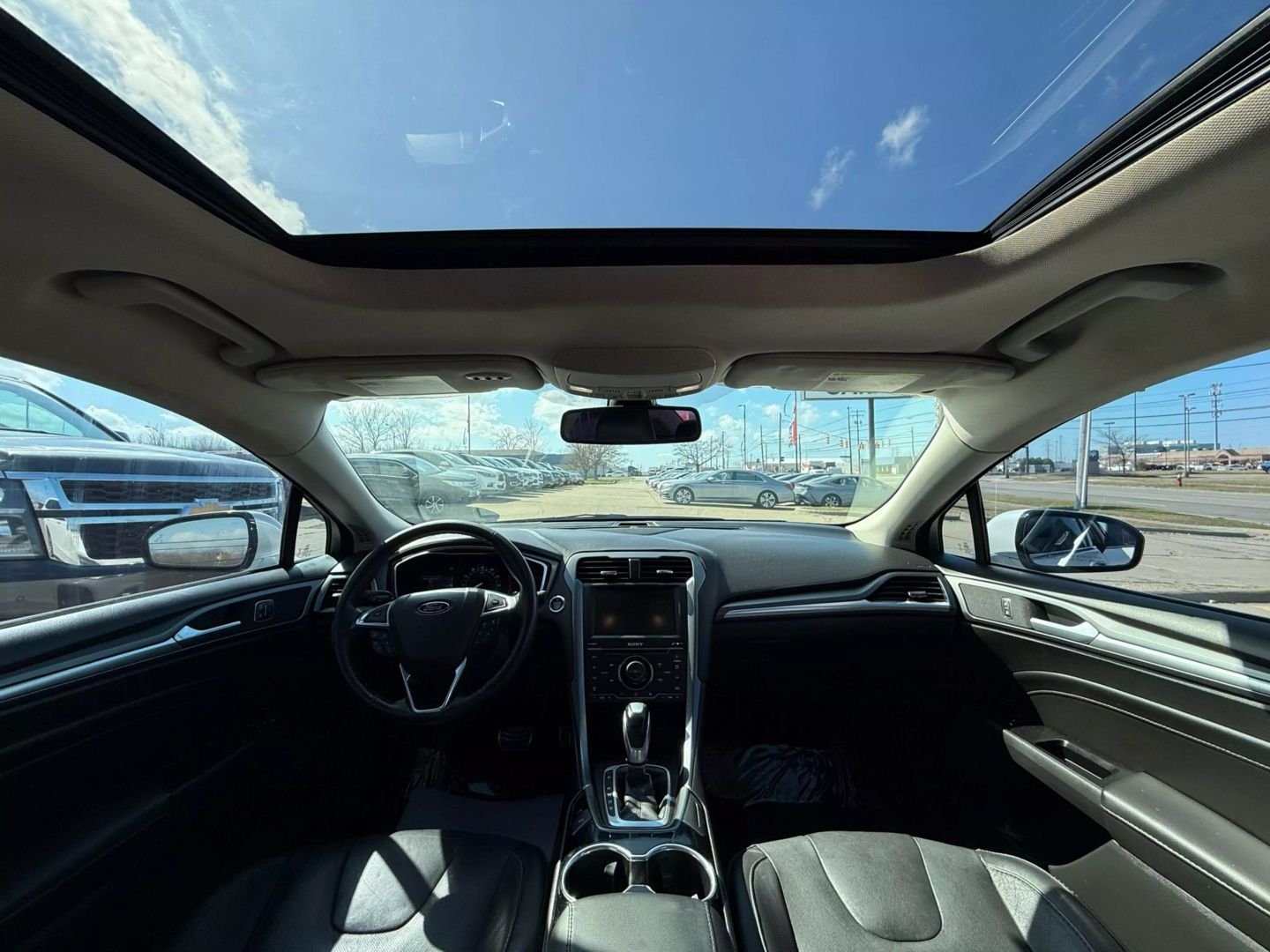 2015 Ford Fusion - Image 25