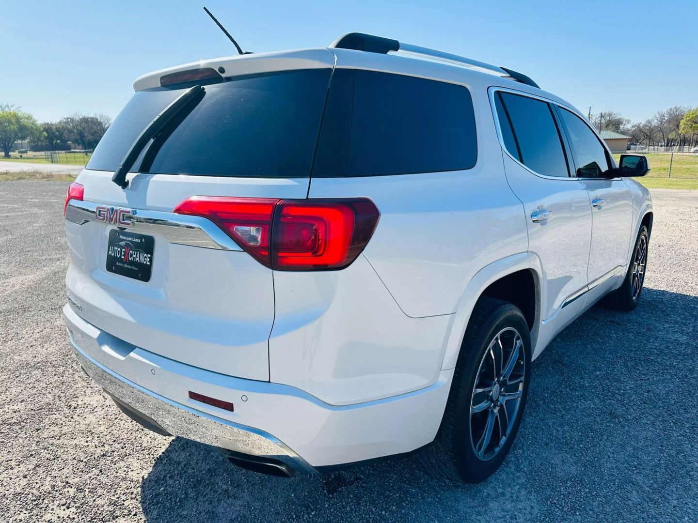 2017 Gmc Acadia - Image 6