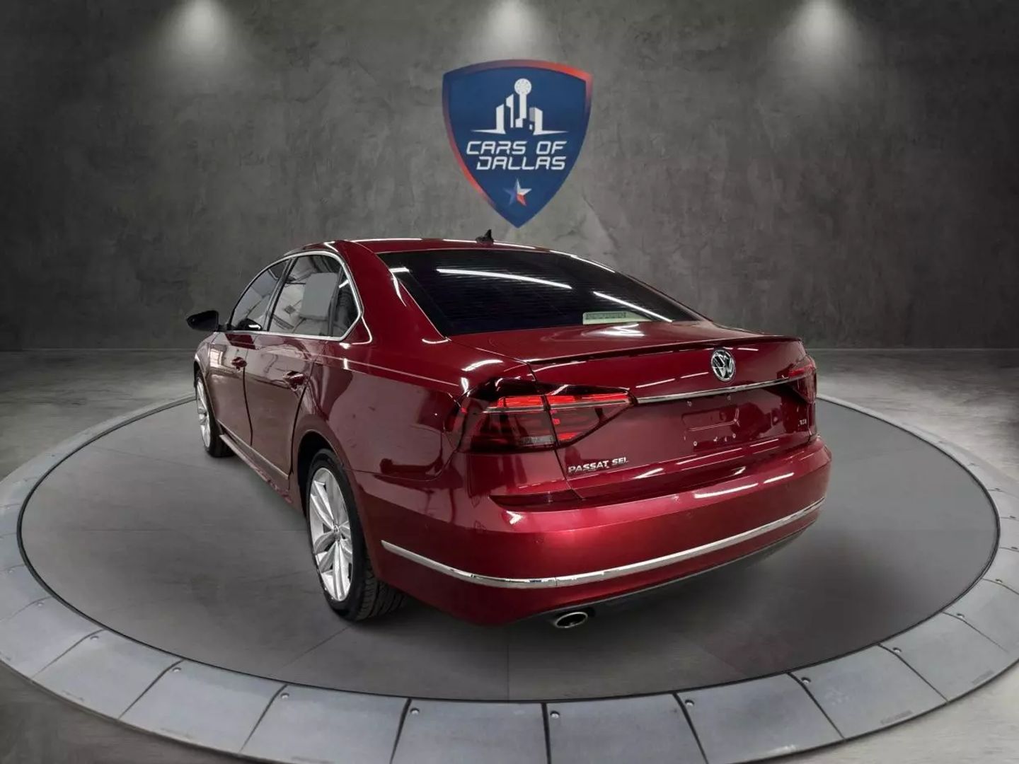 2018 Volkswagen Passat - Image 3