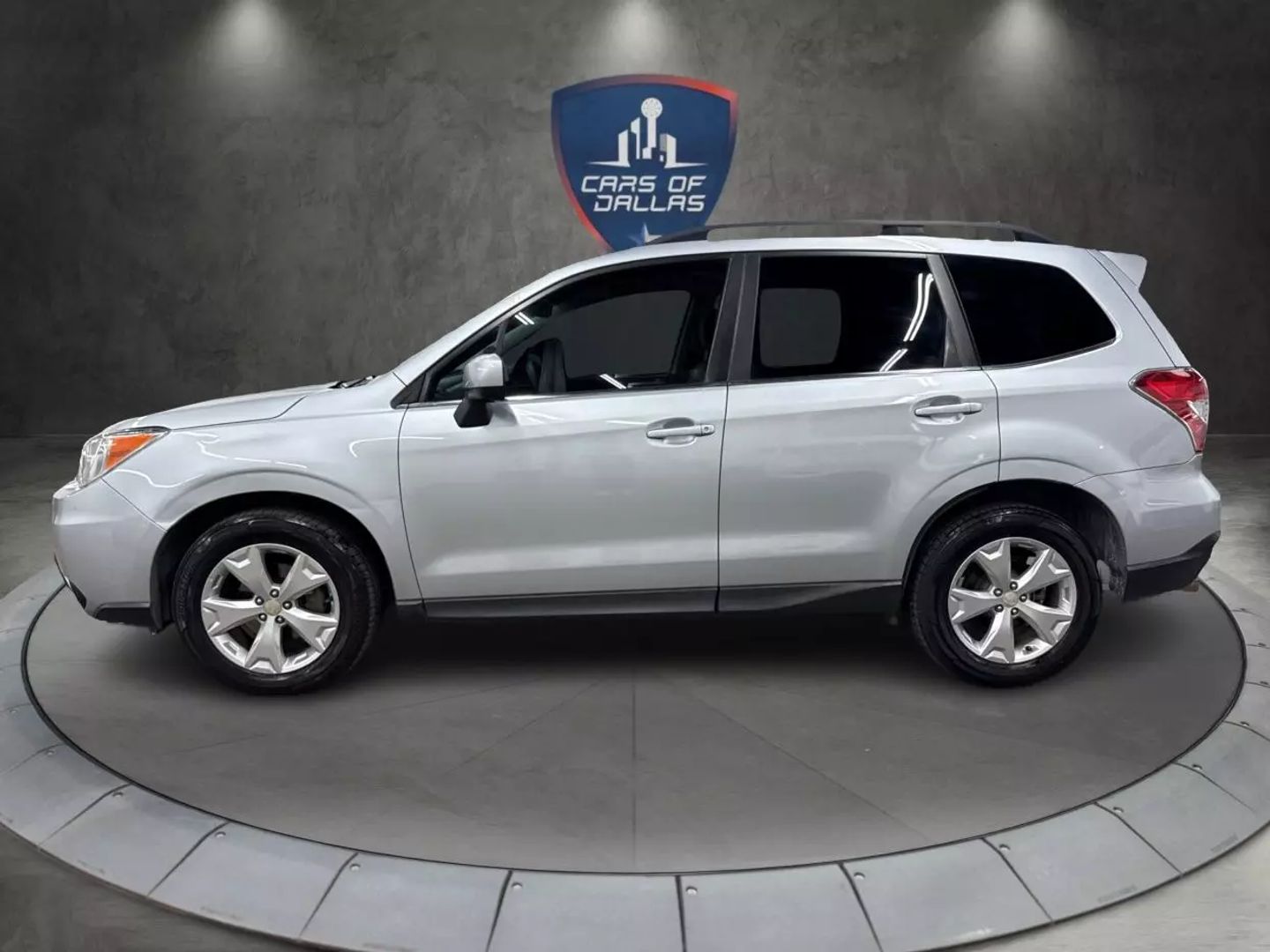 2015 Subaru Forester - Image 2