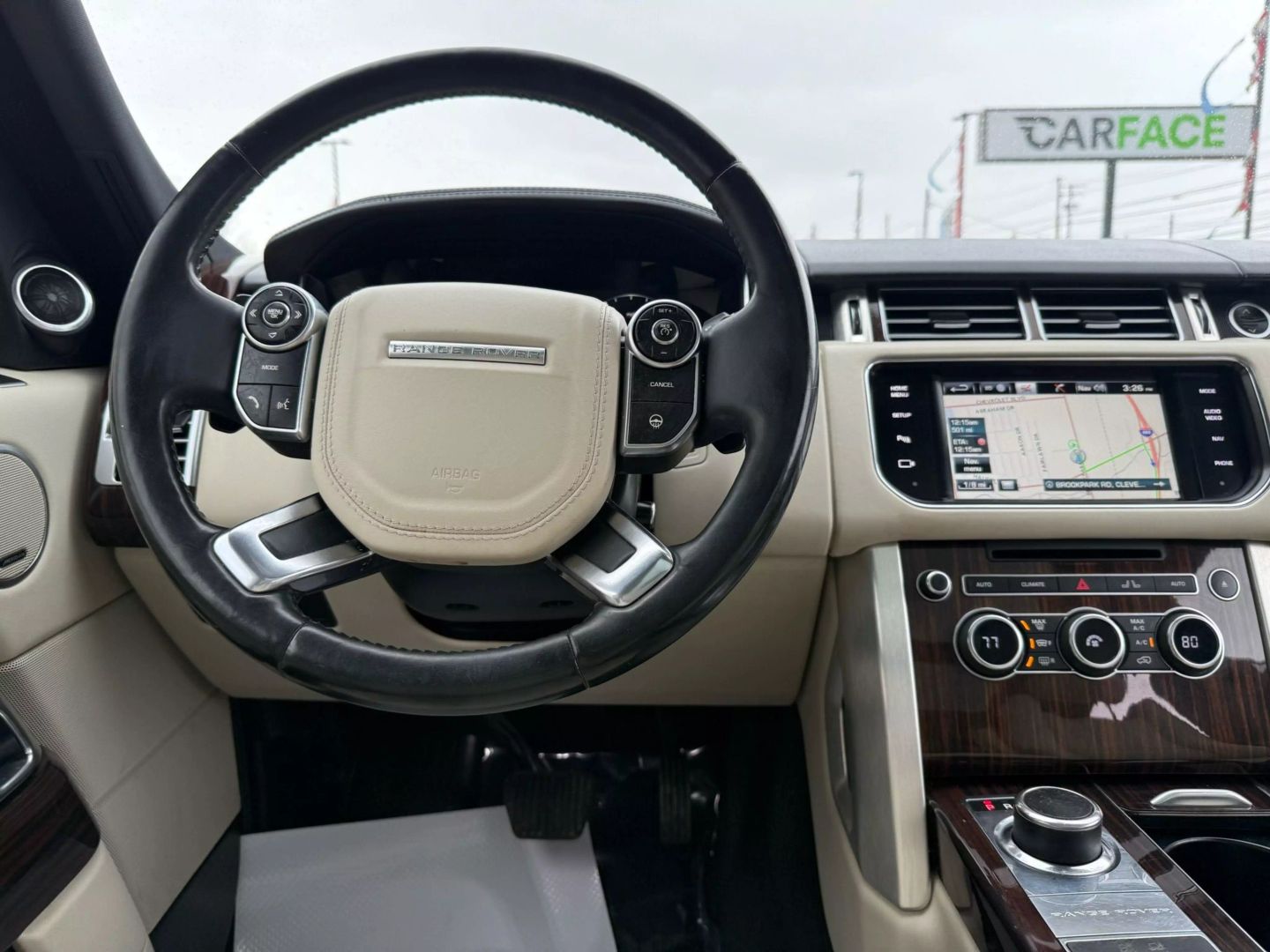 2015 Land Rover Range Rover - Image 28