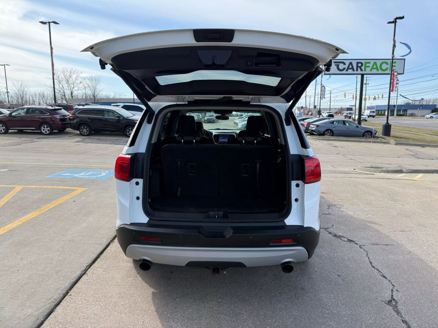 2019 Gmc Acadia - Image 11