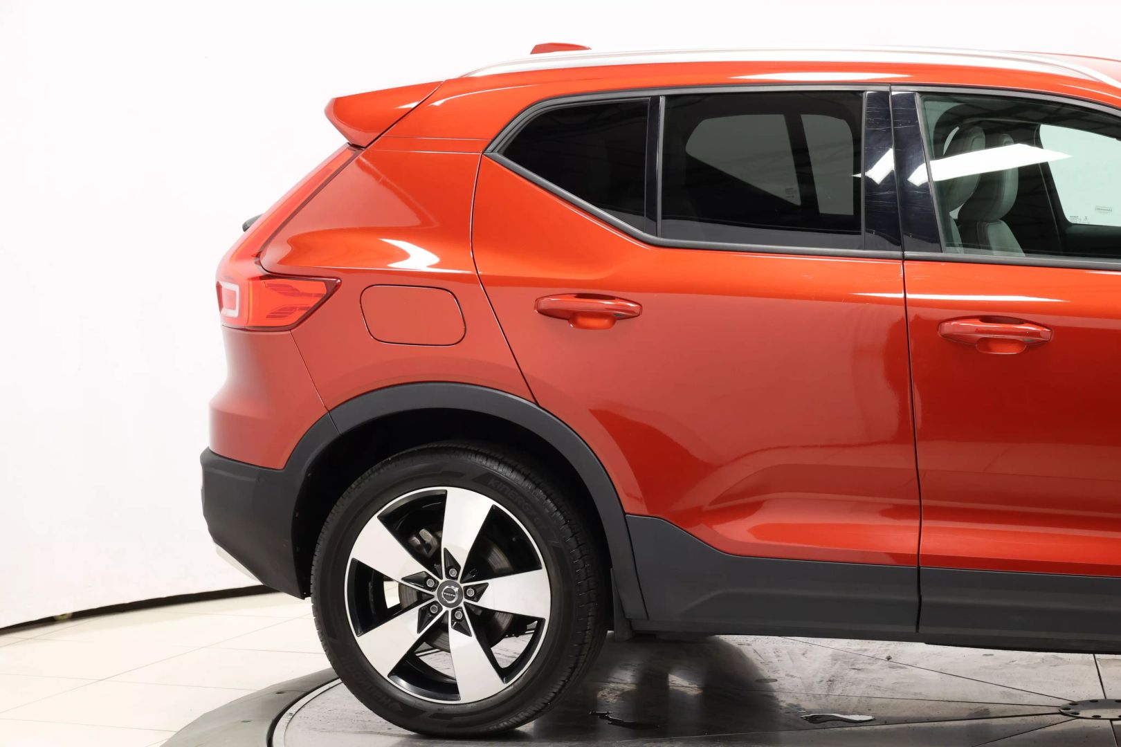 2019 Volvo Xc40 - Image 61