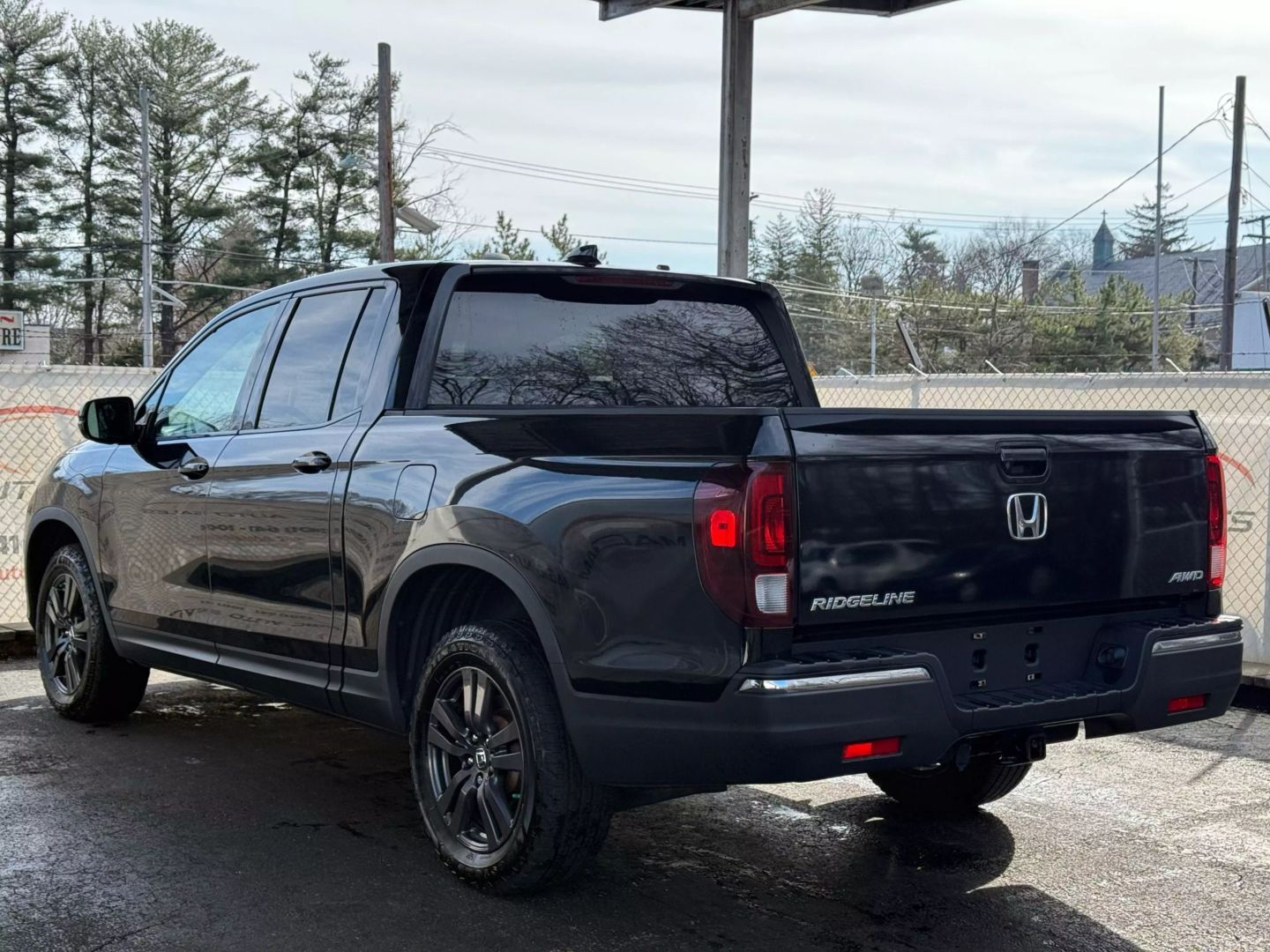 2019 Honda Ridgeline - Image 9