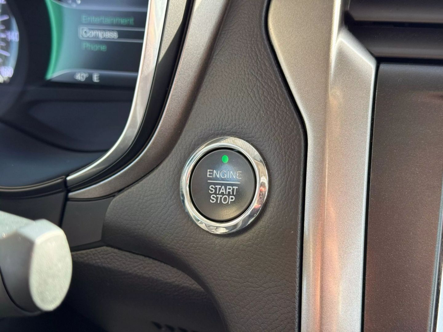 2020 Ford Fusion - Image 31