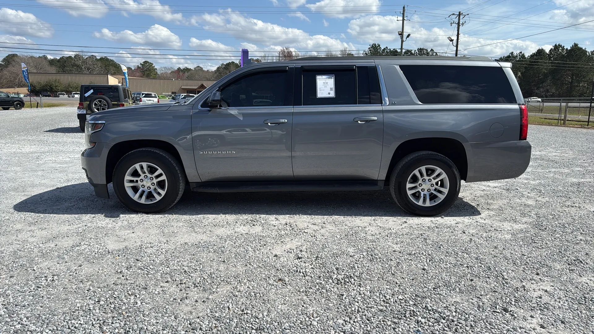 Image 4 of 2019 CHEVROLET SUBURBAN