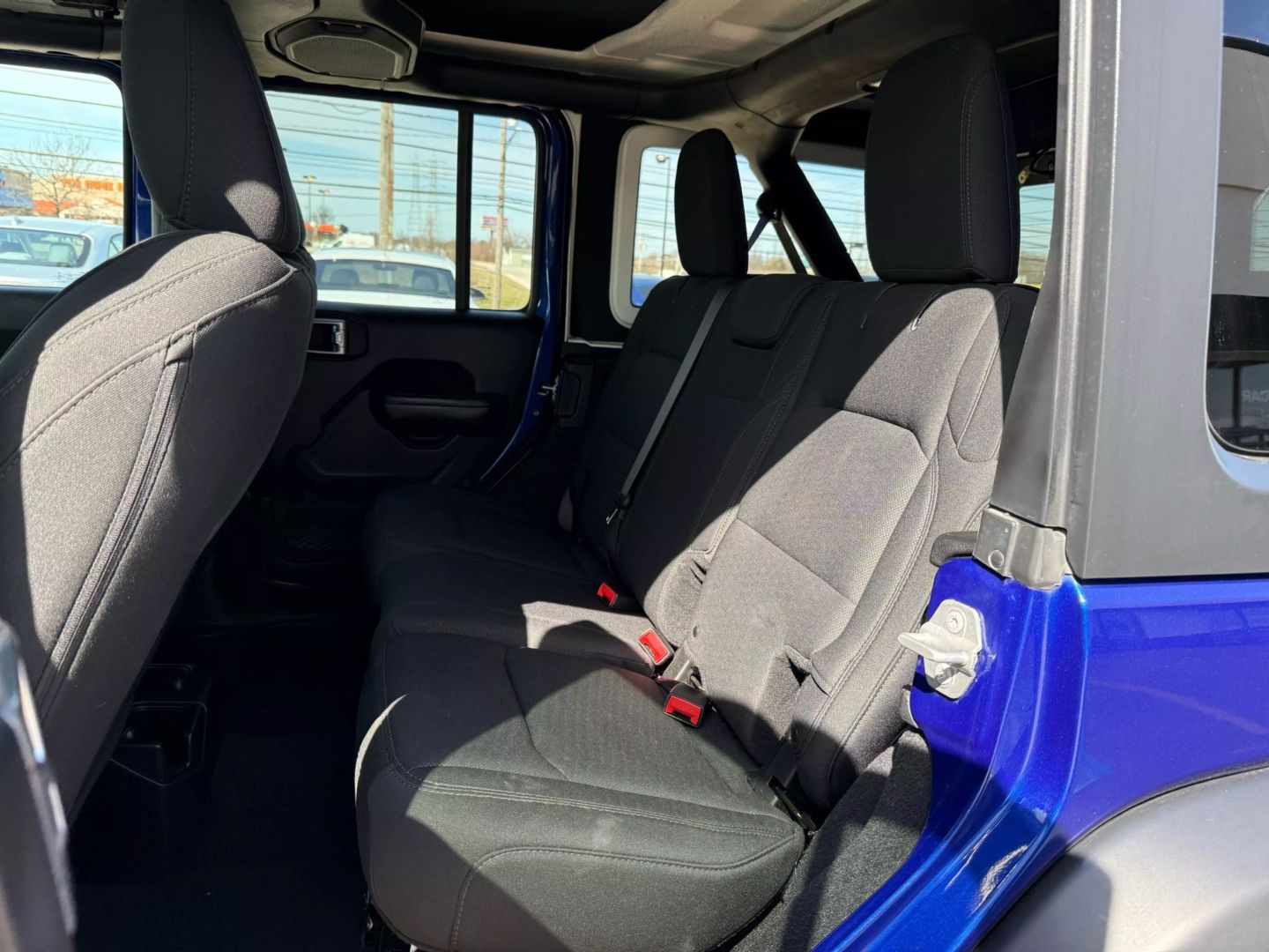2018 Jeep Wrangler Unlimited - Image 19