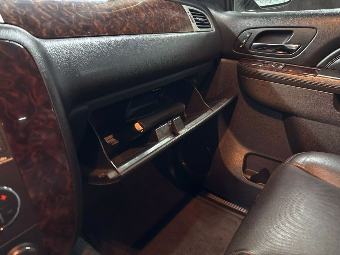 2014 Gmc Yukon - Image 28