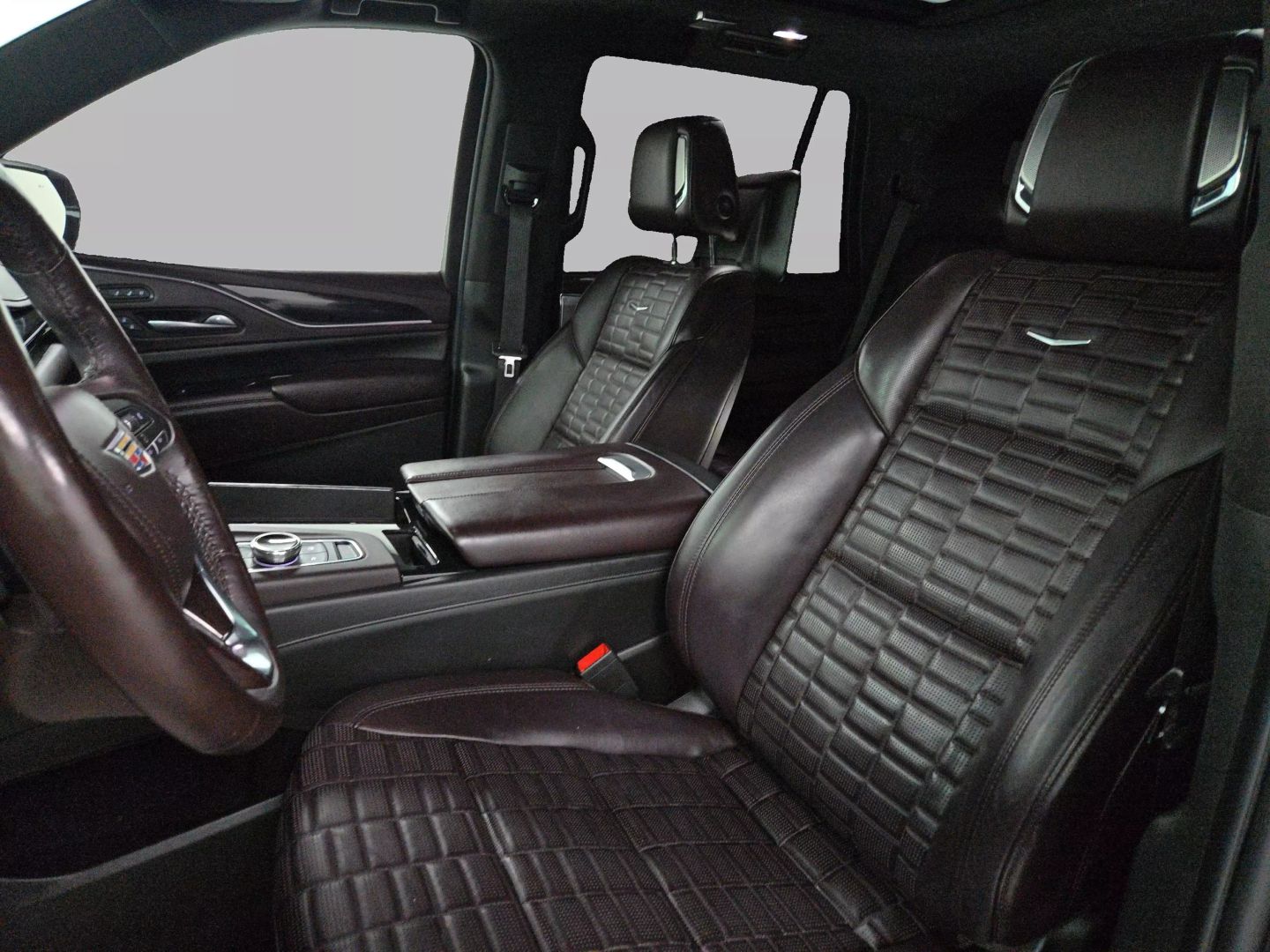 2022 Cadillac Escalade - Image 20