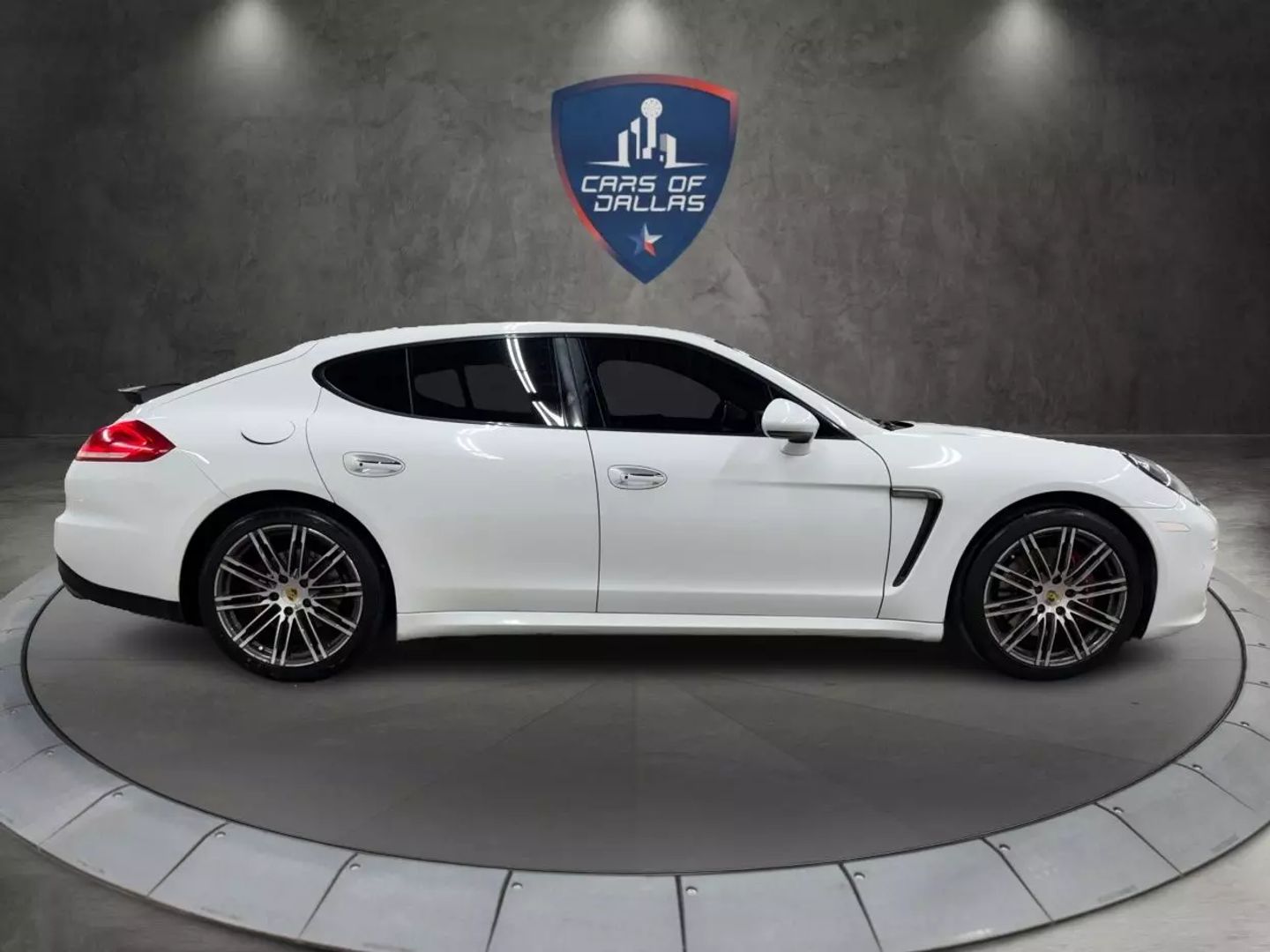 2015 Porsche Panamera - Image 6