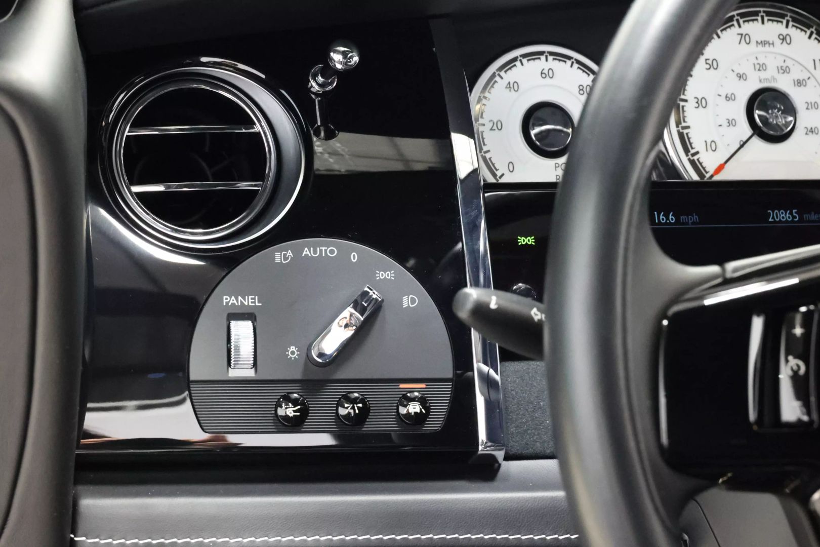 2018 Rolls-royce Wraith - Image 20