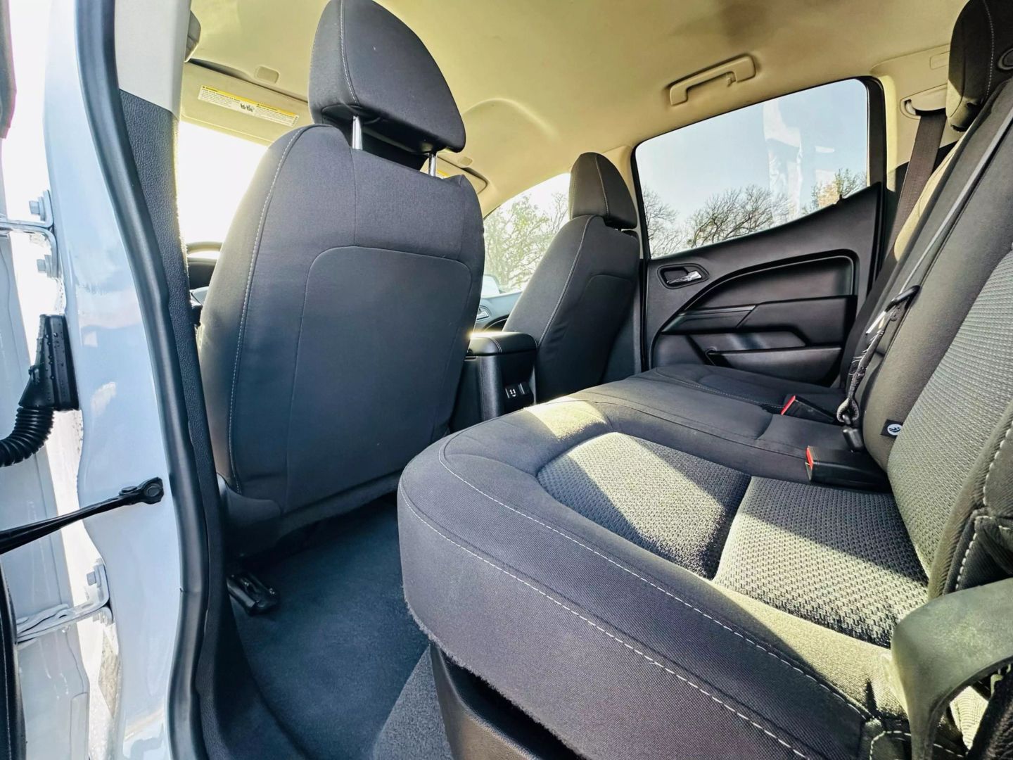 2020 Chevrolet Colorado Crew Cab - Image 14