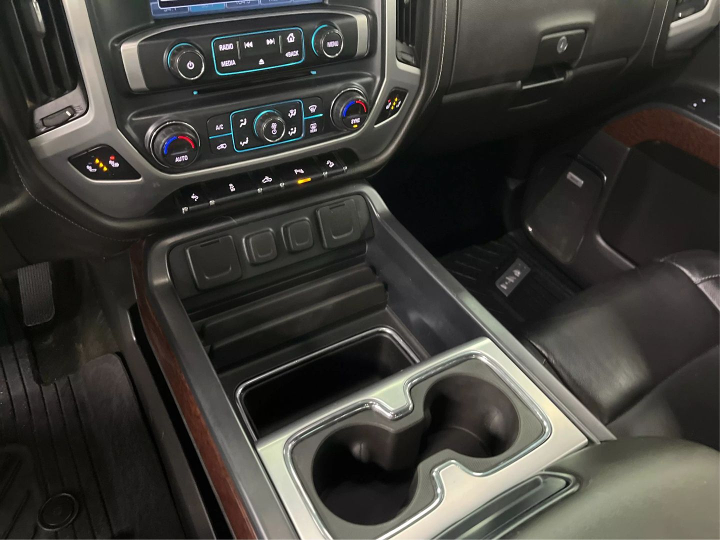 2018 Gmc Sierra 1500 Crew Cab - Image 16