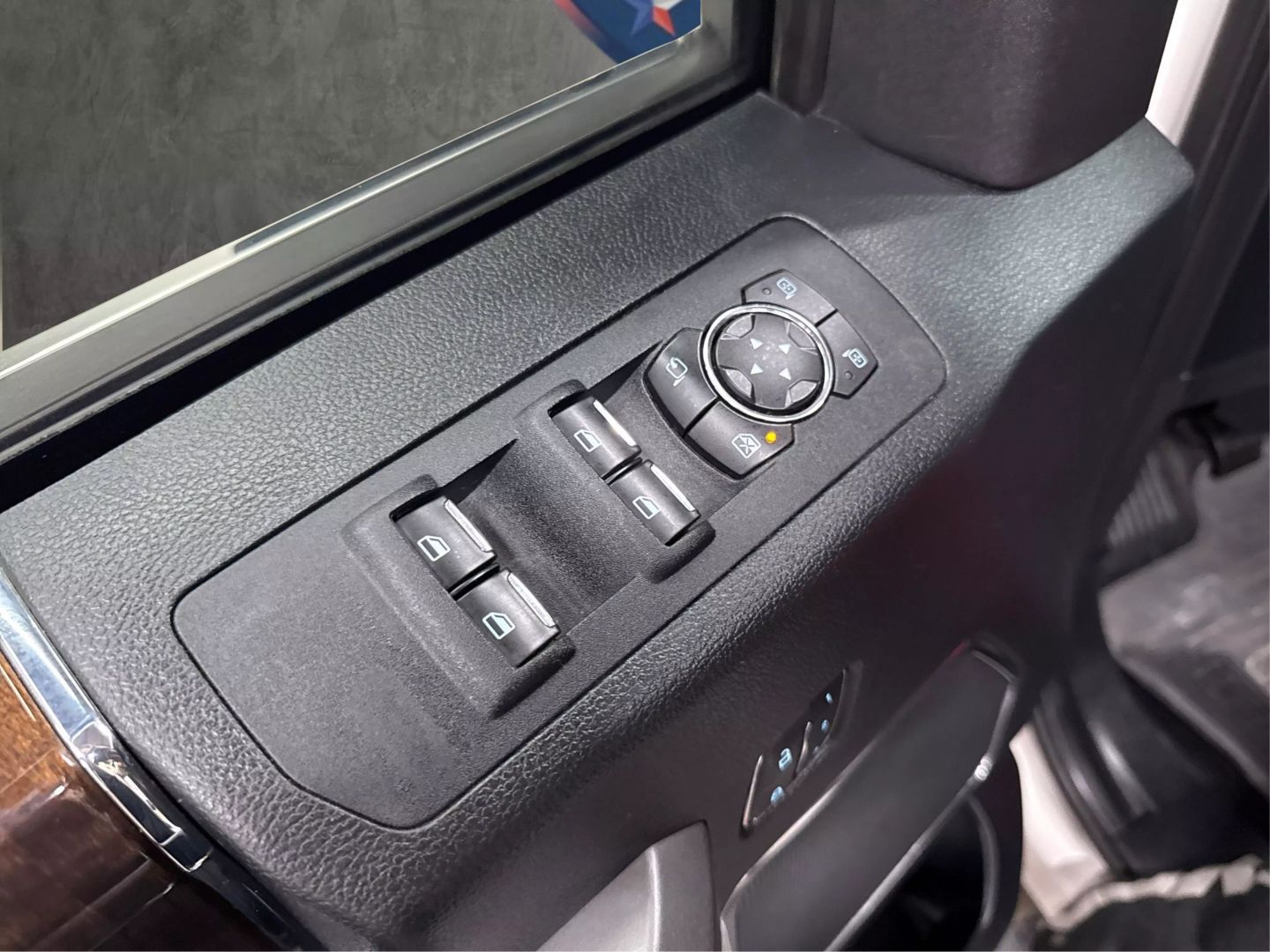 2016 Ford F150 Supercrew Cab - Image 30