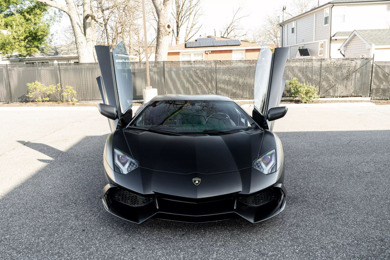 2014 Lamborghini Aventador - Image 13