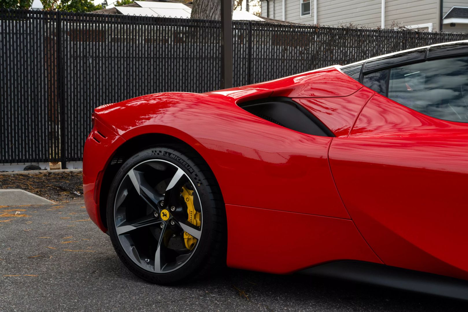 2024 Ferrari Sf90 Spider - Image 25