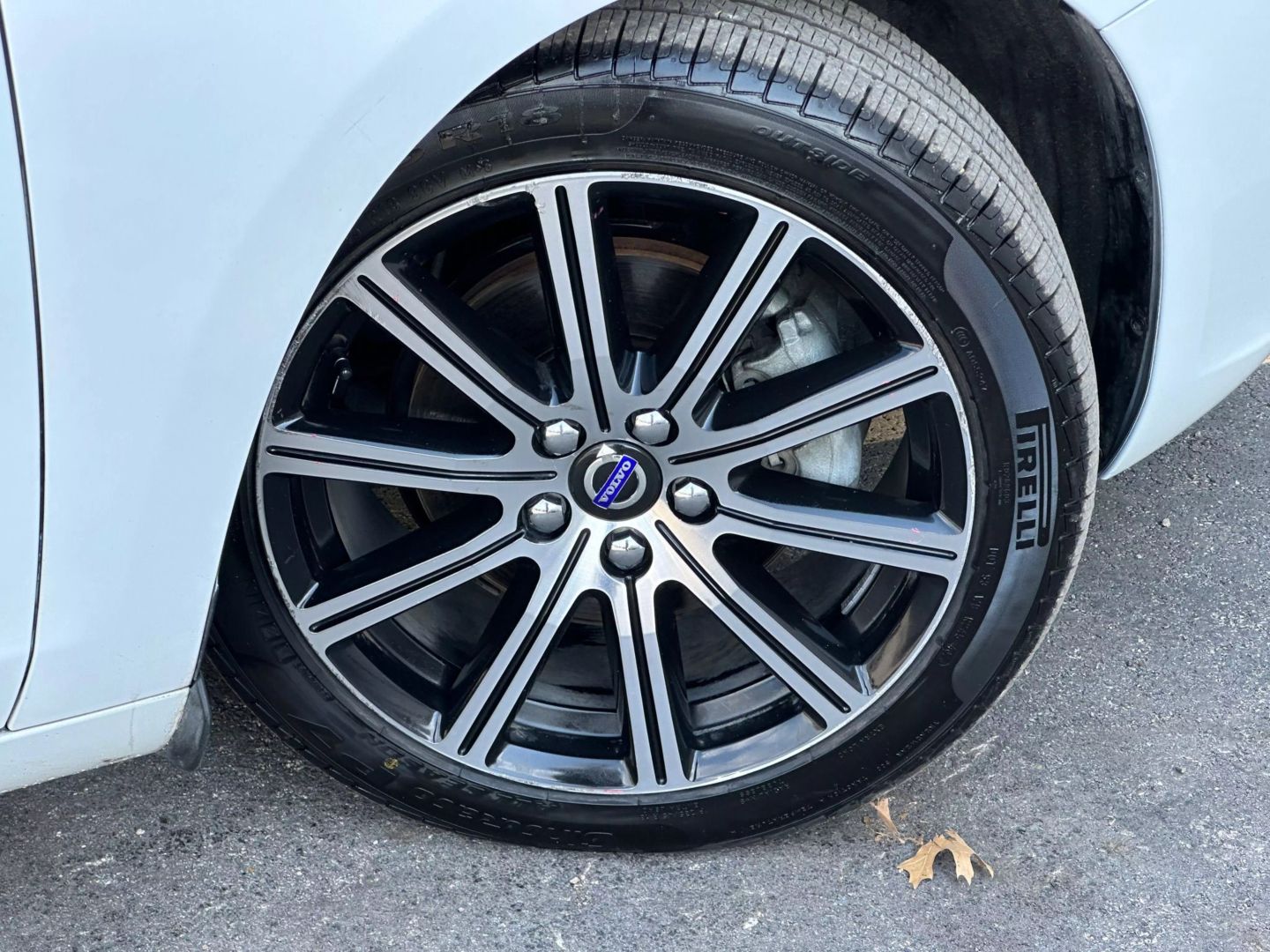 2017 Volvo S60 - Image 46