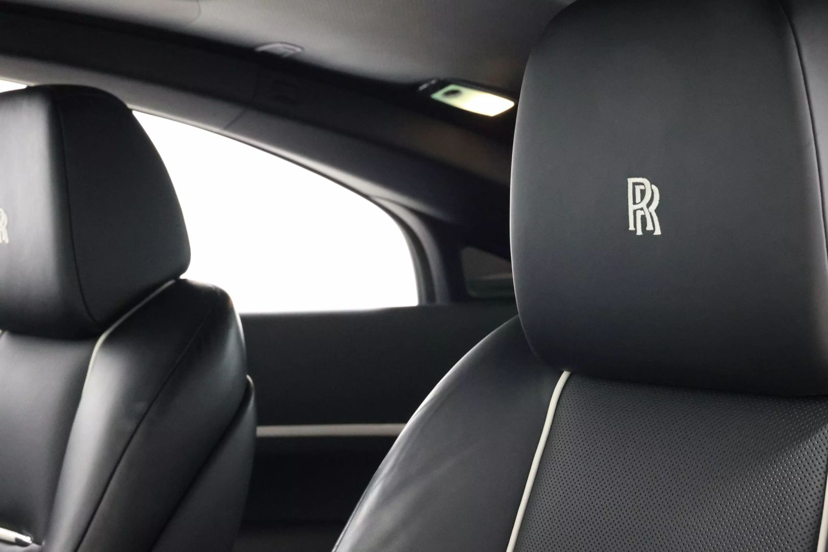 2018 Rolls-royce Wraith - Image 17