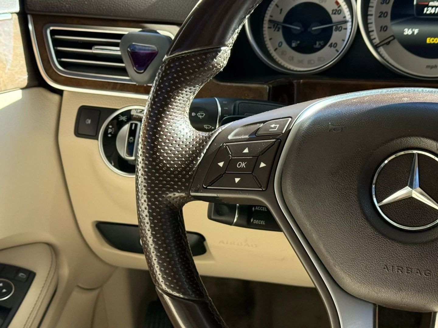 2014 Mercedes-benz E-class - Image 34
