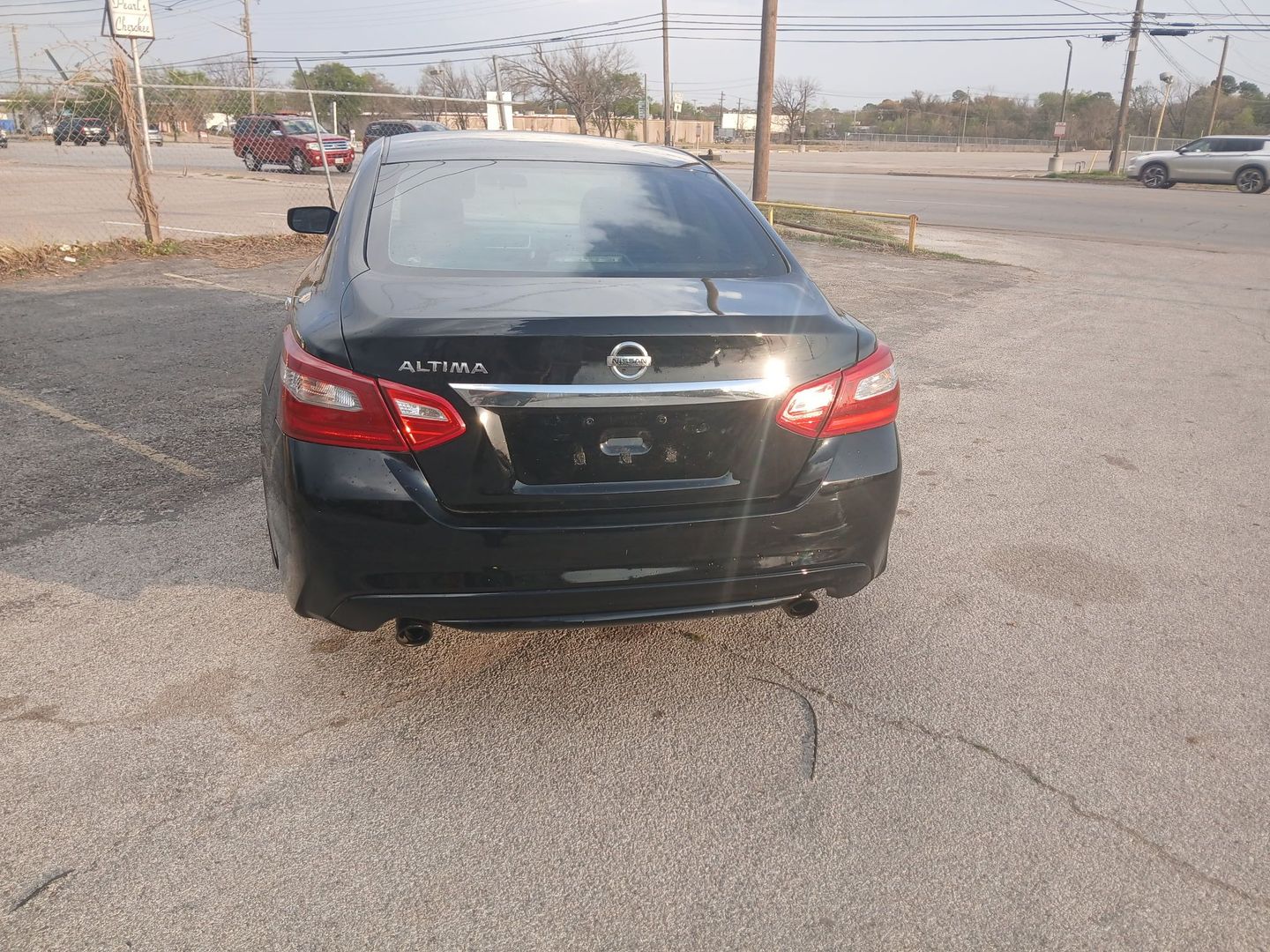 2018 Nissan Altima - Image 3